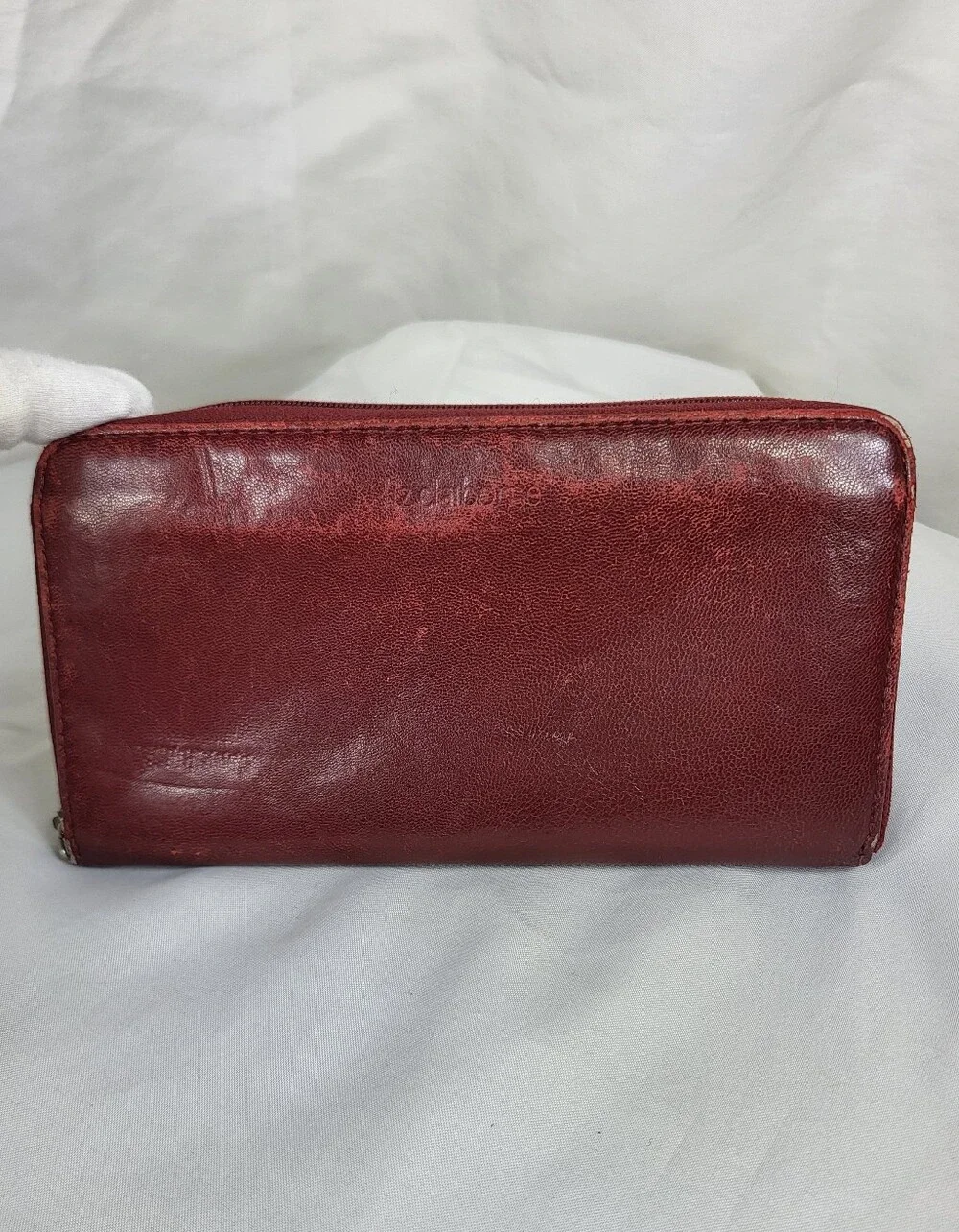 Liz Claiborne Red Leather Zip Wallet